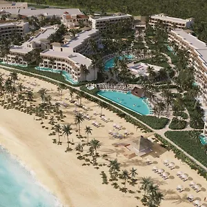 Secrets Playa Esmeralda & Station touristique